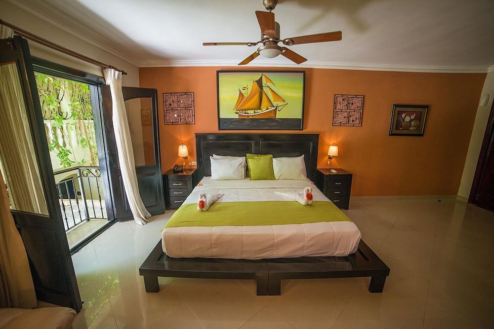The Mt Hotel Bavaro ภายนอก รูปภาพ